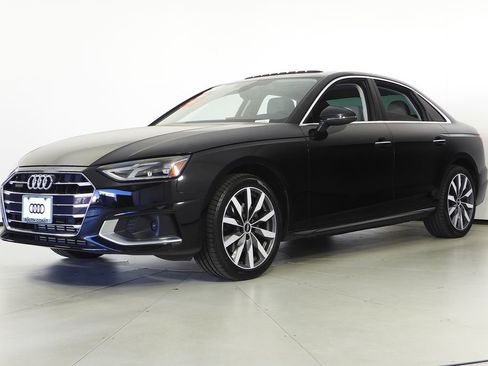 Used 2022 Audi A4 2.0T Premium w/ 18" Wheel Package image 2