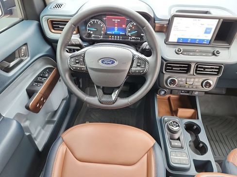 Used 2024 Ford Maverick Lariat w/ FX4 Off-Road Package AWD/4WD image 15