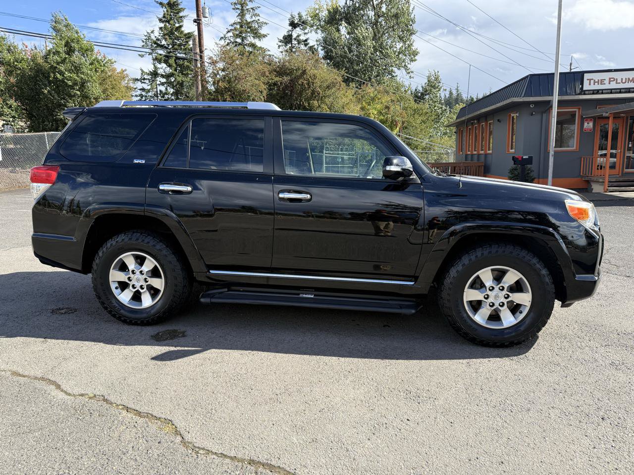 Used 2011 Toyota 4Runner SR5 RWD image 4