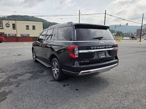 Used 2022 Ford Expedition Limited AWD/4WD image 6