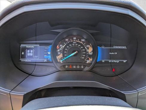 Used 2024 Ford Edge SE image 15