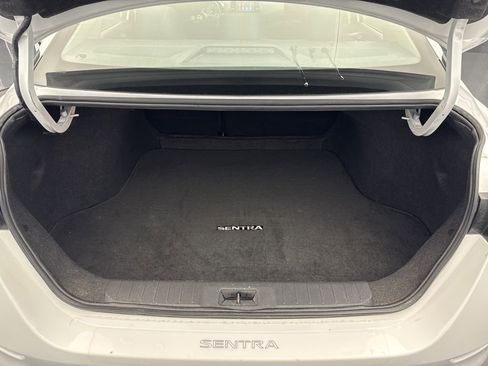 Used 2024 Nissan Sentra S image 15