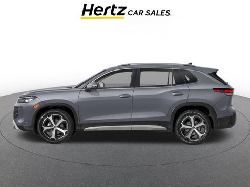 Used 2026 Volkswagen Tiguan SE FWD image 3