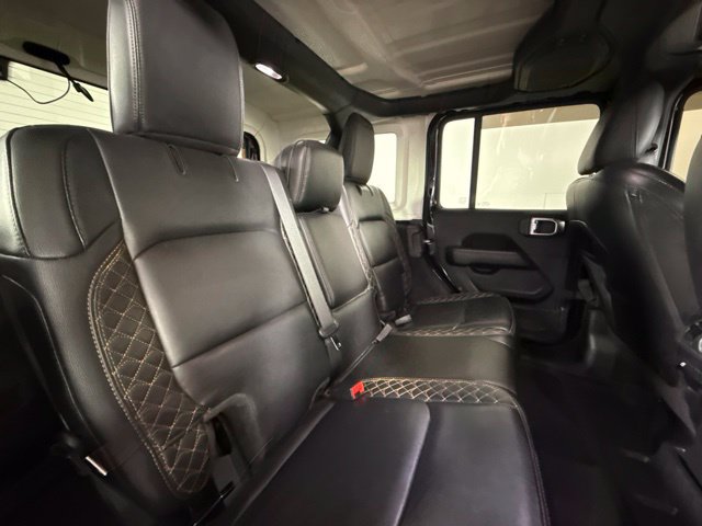 Used 2021 Jeep Wrangler Unlimited Sahara AWD/4WD image 31