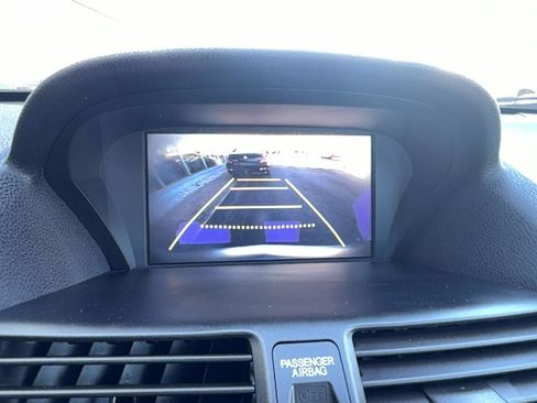 Used 2009 Acura TL w/ Technology Package FWD image 10