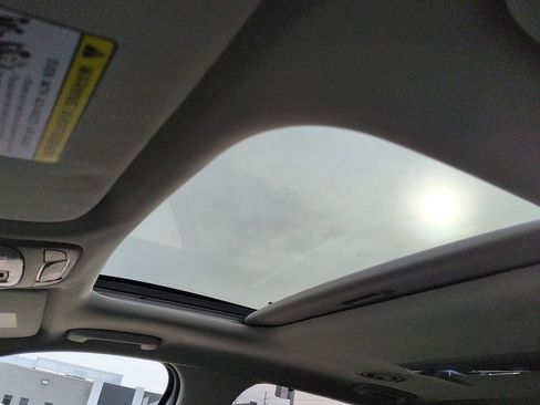 Used 2023 Kia Telluride EX w/ EX Captain's Chair Package image 10