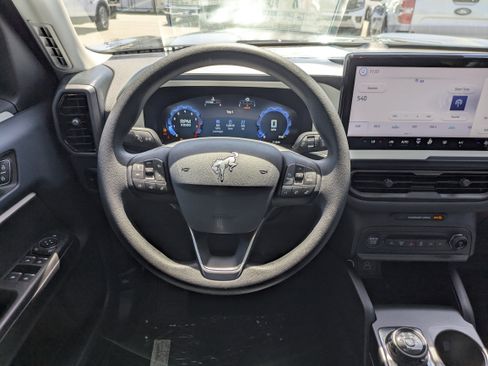 New 2025 Ford Bronco Sport Heritage AWD/4WD image 24