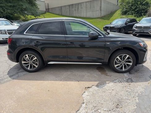 Used 2023 Audi Q5 2.0T Premium Plus w/ Premium Plus Package AWD/4WD image 4
