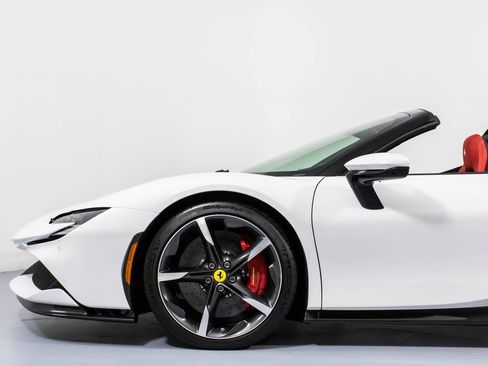 Certified 2023 Ferrari SF90 Spider image 29