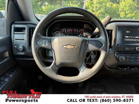 Used 2018 Chevrolet Silverado 1500 Custom w/ Custom Convenience Package AWD/4WD image 23