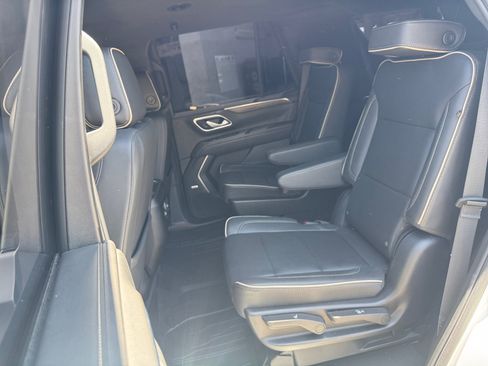 Used 2024 Chevrolet Tahoe Premier RWD image 28