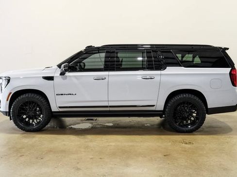 Used 2026 GMC Yukon XL Denali Ultimate AWD/4WD image 20