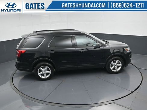 Used 2018 Ford Explorer 4WD w/ Class II Trailer Tow Package image 42