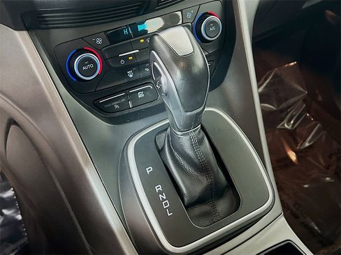 Used 2018 Ford C-MAX SE w/ Equipment Group 201A image 16