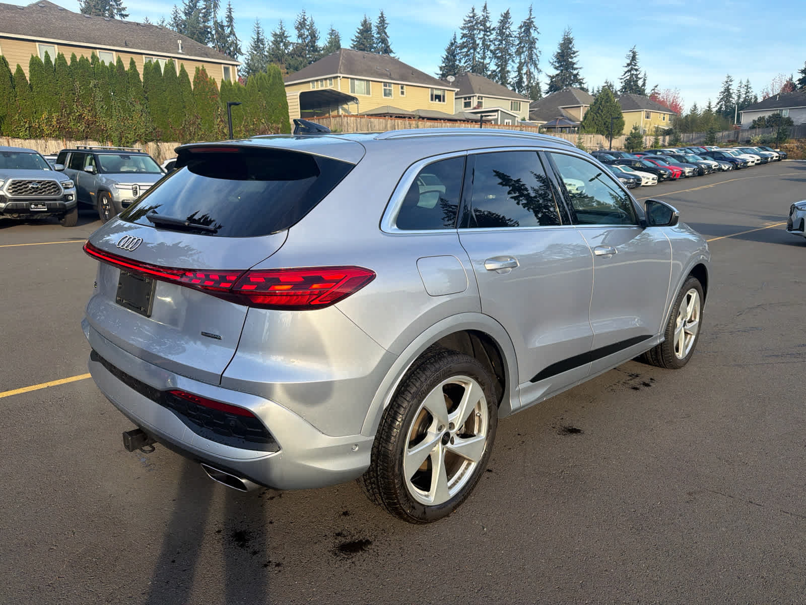Used 2025 Audi Q5 Premium Plus AWD/4WD image 4
