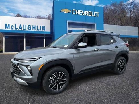 New 2026 Chevrolet TrailBlazer LT w/ Convenience Package AWD/4WD image 1