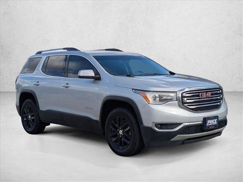 Used 2019 GMC Acadia SLT image 3