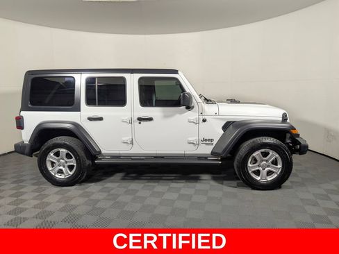 Used 2019 Jeep Wrangler Unlimited Sport S image 2