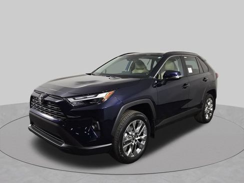 Used 2025 Toyota RAV4 XLE Premium w/ Weather Package AWD/4WD image 2