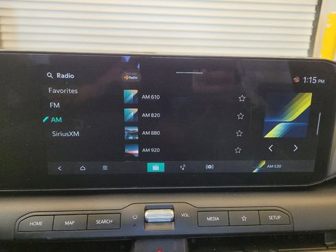 Used 2025 Kia K4 FWD image 25