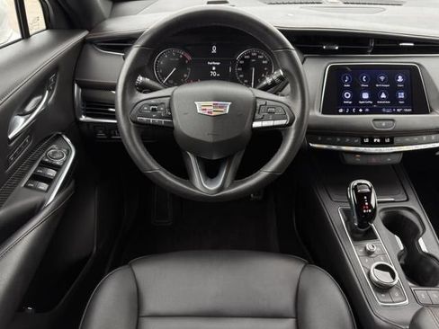 Used 2023 Cadillac XT4 Sport FWD image 11