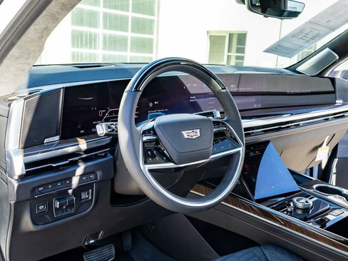 Used 2026 Cadillac Escalade Platinum Sport w/ LPO, Floor Liner Package image 15