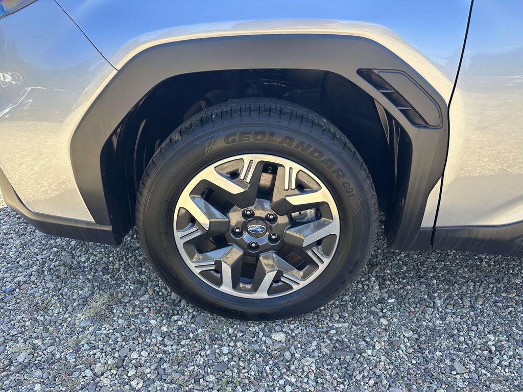 Certified 2026 Subaru Forester Premium AWD/4WD image 6