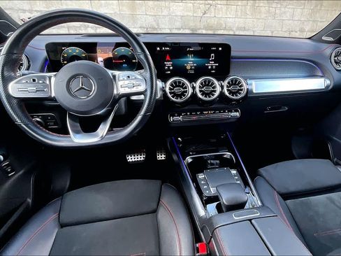 Used 2023 Mercedes-Benz EQB 250+ image 15