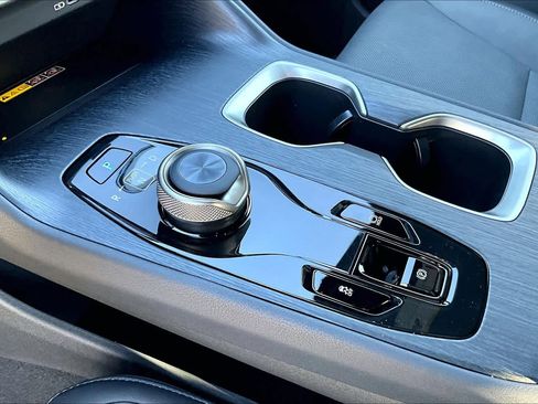 New 2026 Lexus RZ 350e image 11