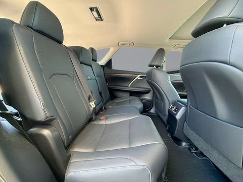 Used 2020 Lexus RX 350L FWD w/ Premium Package image 17