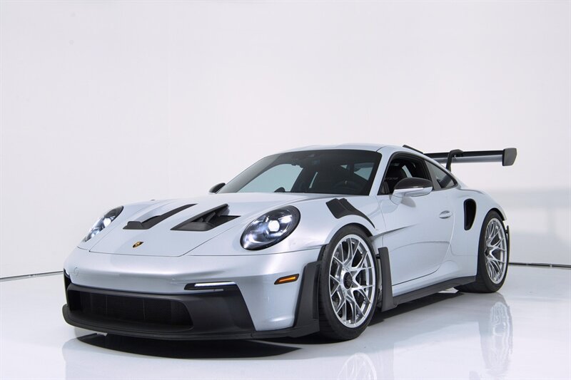 Used 2025 Porsche 911 GT3 RS RWD image 4