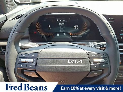 New 2026 Kia Sportage X-Line w/ X-Line Premium Package image 14