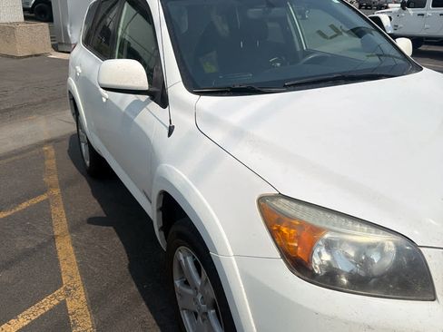 Used 2008 Toyota RAV4 Sport FWD image 3