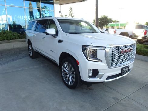 Certified 2022 GMC Yukon XL Denali w/ Max Trailering Package AWD/4WD image 1