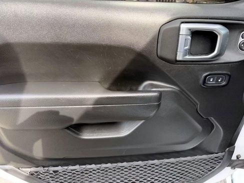 Certified 2022 Jeep Wrangler Unlimited Sport image 16