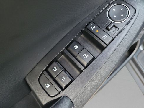 Used 2025 Kia Seltos EX w/ EX Sunroof Package FWD image 14