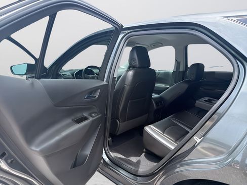 Used 2021 Chevrolet Equinox LT FWD image 21