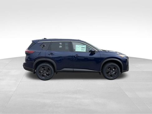 New 2026 Nissan Rogue SV image 5