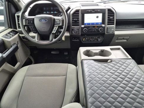 Used 2022 Ford F250 XL w/ STX Appearance Package AWD/4WD image 16