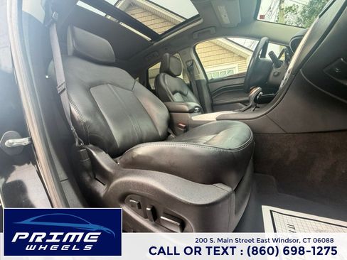 Used 2014 Cadillac SRX Luxury w/ Driver Awareness Package AWD/4WD image 16