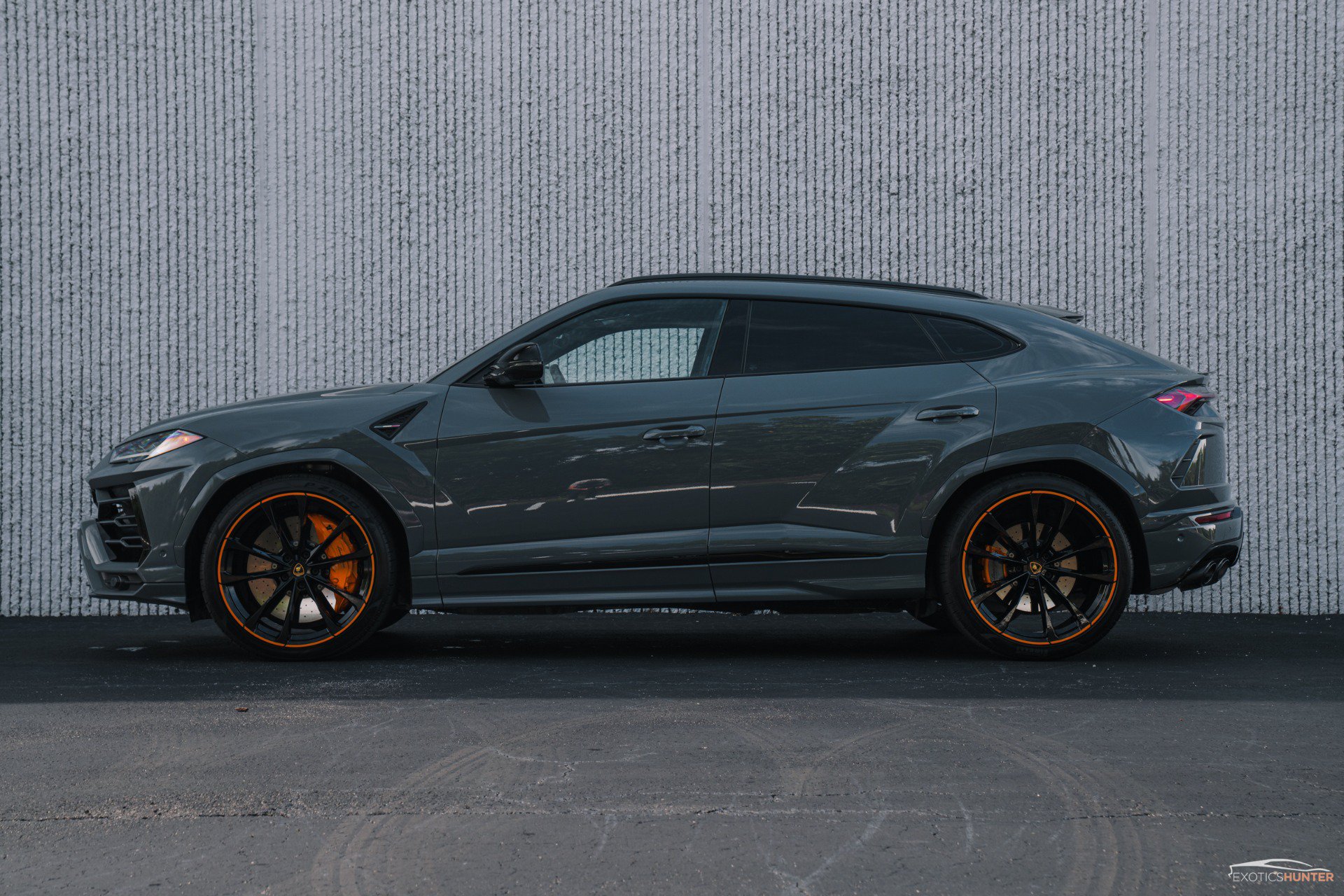 Used 2022 Lamborghini Urus AWD/4WD image 15