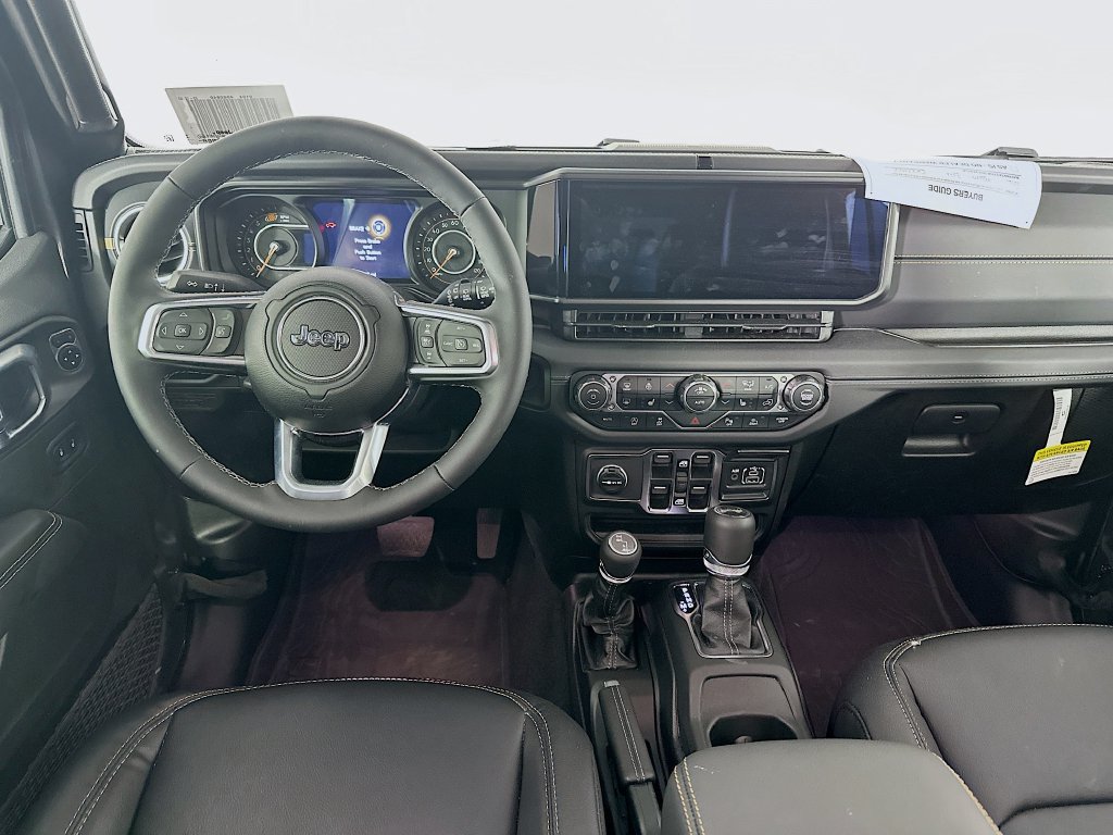 New 2026 Jeep Wrangler Unlimited Sahara AWD/4WD image 31