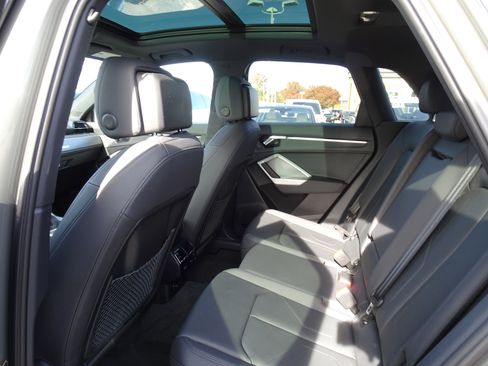 Certified 2022 Audi Q3 2.0T Premium Plus w/ Premium Plus Package image 12