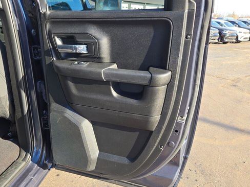 Used 2021 RAM 1500 Classic Warlock w/ Electronics Group image 8