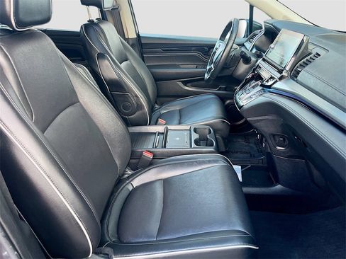 Used 2025 Honda Odyssey Touring image 31