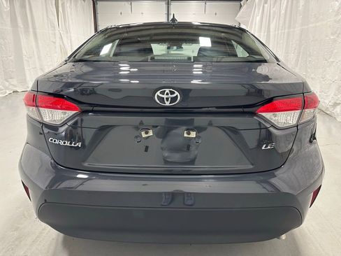 Used 2025 Toyota Corolla LE FWD image 6