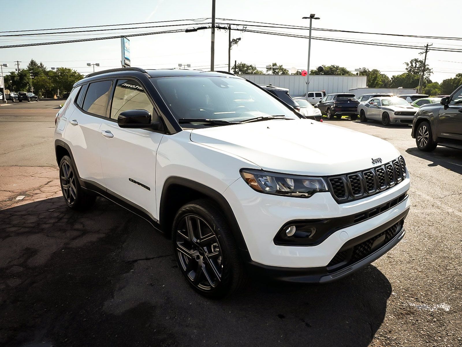 Used 2026 Jeep Compass Limited AWD/4WD image 3