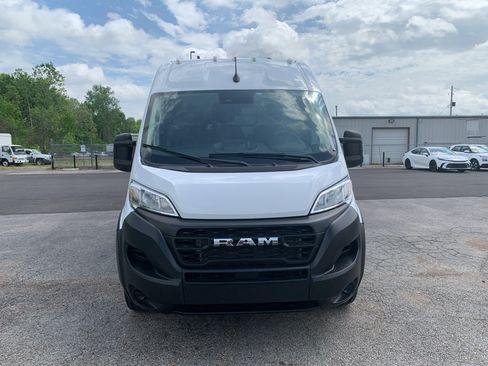 Used 2024 RAM ProMaster 2500 image 9