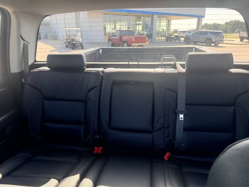Used 2018 Chevrolet Silverado 1500 LT w/ Texas Edition AWD/4WD image 18