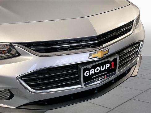Used 2016 Chevrolet Malibu LT FWD image 25